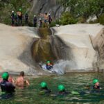 Comment planifier ses activités en vacances sans surcharger le programme ? Canyoning en Corse